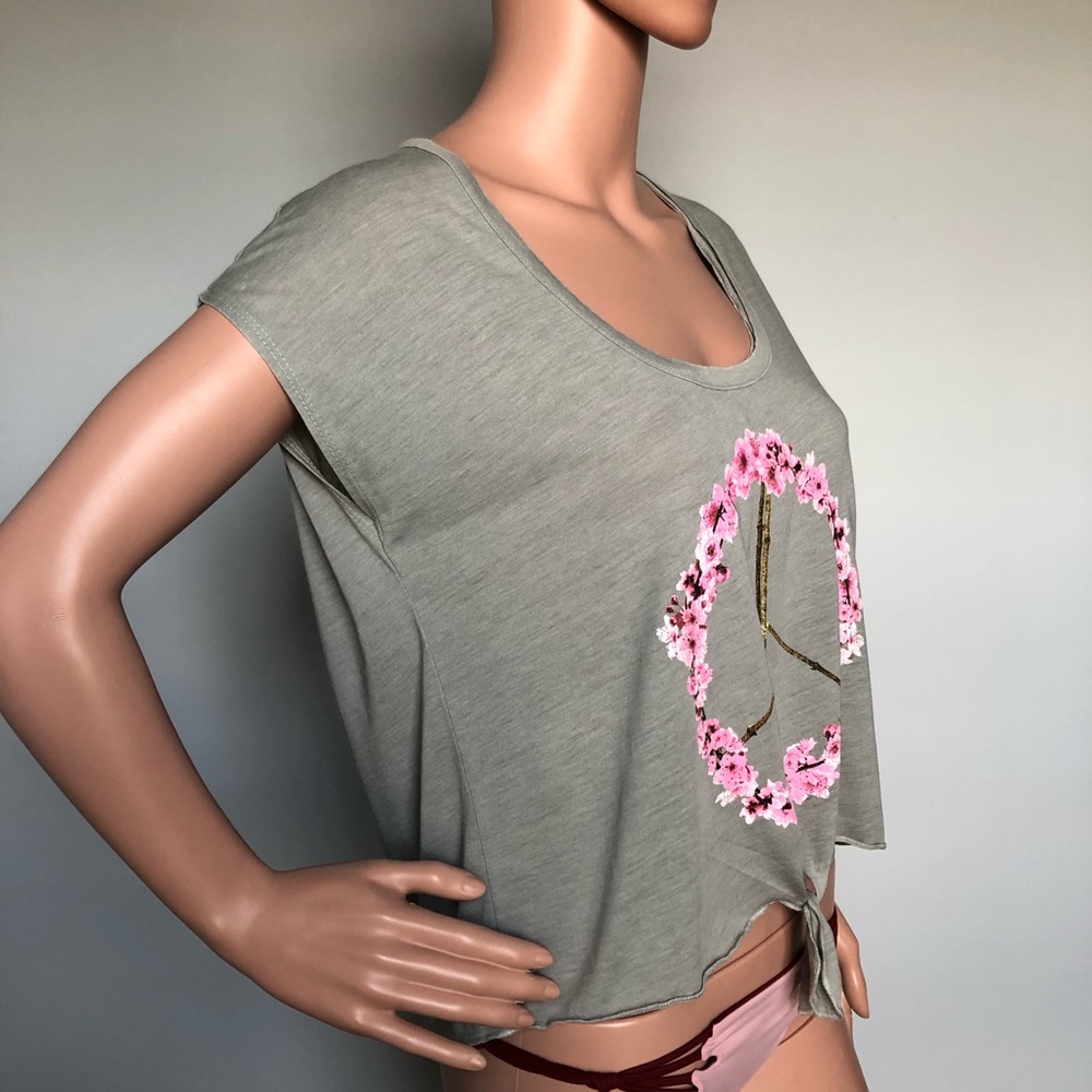 Chaser Pink Blossom Peace Sign Tee - Picture 4 of 7